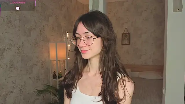 ReneeLippeatt online show from 10-25-25, 07:41