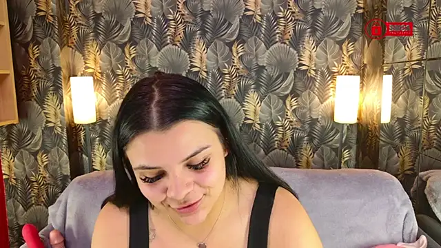 Snapshot of ThiccMady chatting on 10-17-25, 01:25 ThiccMady online show from 10-17-25, 01:25