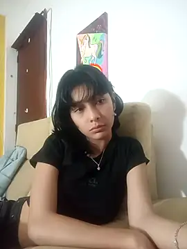 Snapshot of xoxo_milk chatting on 10-11-25, 03:10 xoxo milk online show from 10-11-25, 03:10