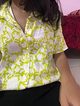 Snapshot of anayahotty chatting on 09-20-25, 07:37 anayahotty online show from 09-20-25, 07:37