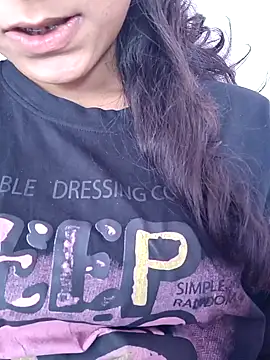 Snapshot of anayahotty chatting on 10-12-25, 07:07 anayahotty online show from 10-12-25, 07:07