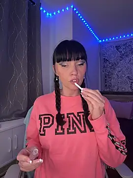 MaciiMayy online show from 06-29-26, 11:27