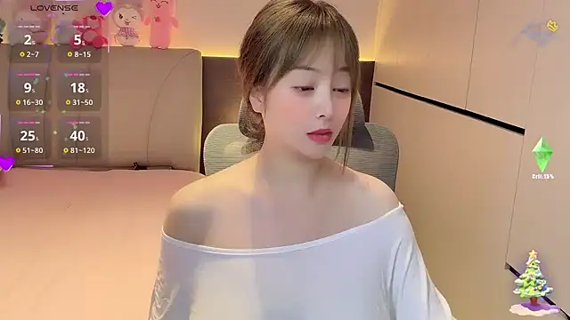 Snapshot of Koo-liy chatting on 08-06-26, 12:29 Koo-liy online show from 08-06-26, 12:29