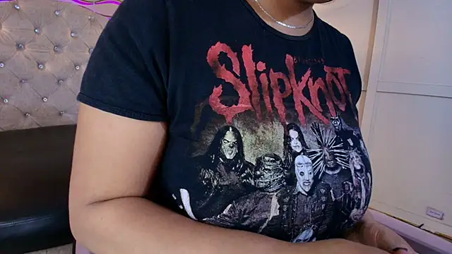 Snapshot of TahiyaMuley_ chatting on 11-13-25, 11:58 TahiyaMuley online show from 11-13-25, 11:58