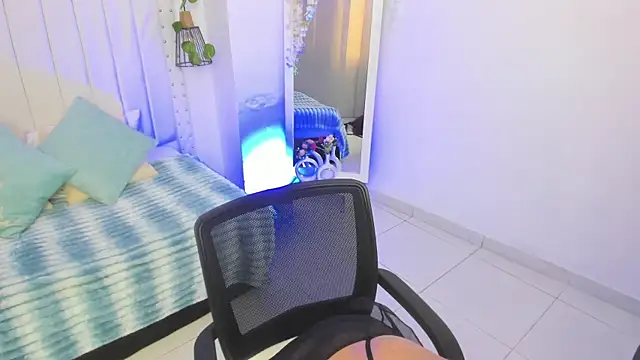 mayukim online show from 10-14-25, 07:14