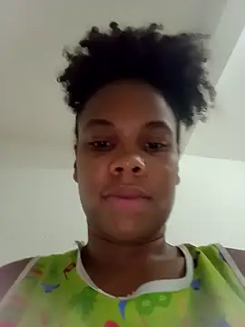 PrettahSantos online show from 10-01-25, 12:05