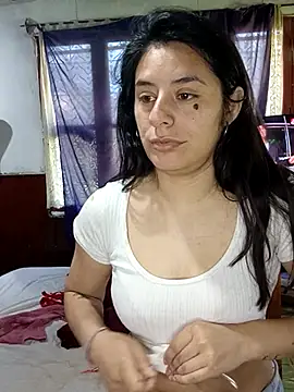 lucixxx14 online show from 10-13-25, 01:44