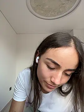 Snapshot of Innerpeace_ chatting on 01-14-26, 10:47 Innerpeace online show from 01-14-26, 10:47