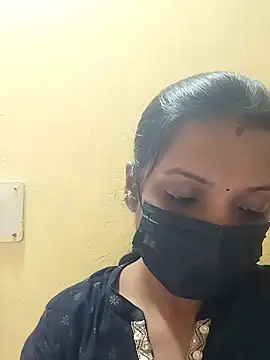 Snapshot of Tamil_Swathi chatting on 07-13-26, 11:24 Tamil Swathi online show from 07-13-26, 11:24