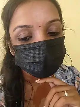 Snapshot of Tamil_Swathi chatting on 07-19-26, 10:52 Tamil Swathi online show from 07-19-26, 10:52