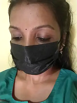 Snapshot of Tamil_Swathi chatting on 08-07-26, 11:45 Tamil Swathi online show from 08-07-26, 11:45