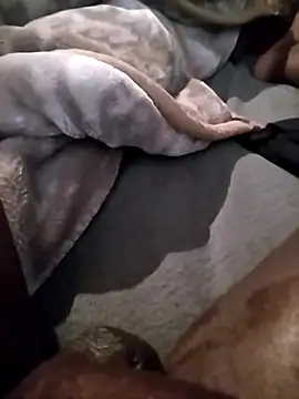 Blackveins32 online show from 10-31-25, 06:14