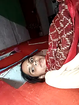 Snapshot of Cuty_sunena chatting on 09-25-25, 03:54 Cuty sunena online show from 09-25-25, 03:54