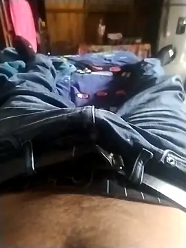 Snapshot of mirihot chatting on 11-18-25, 04:11 mirihot online show from 11-18-25, 04:11