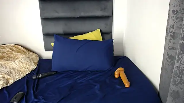 Juiceybileh online show from 10-18-25, 08:31