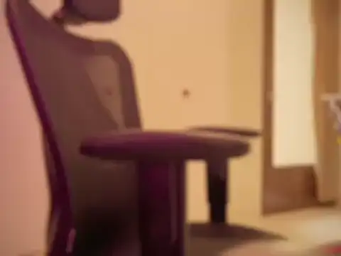 Pure-bottom online show from 11-11-25, 12:27