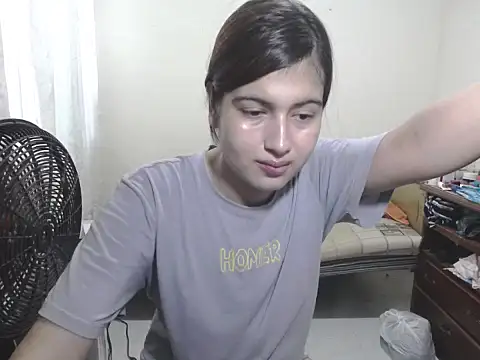 Snapshot of Mirage_Sertori chatting on 10-29-25, 09:38 Mirage Sertori online show from 10-29-25, 09:38