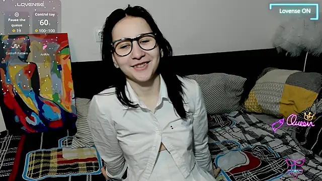 ChristinaFivePlus online show from 01-18-26, 06:01