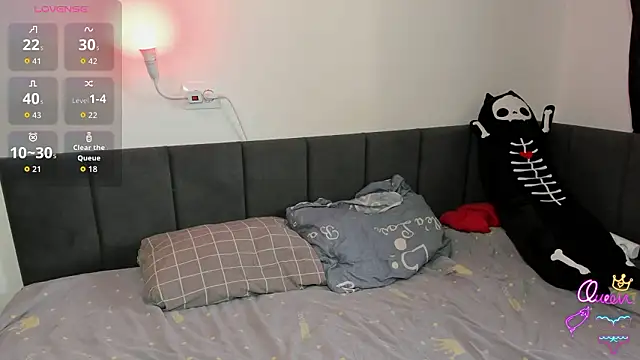 Snapshot of ChristinaFivePlus chatting on 03-27-26, 11:21 ChristinaFivePlus online show from 03-27-26, 11:21