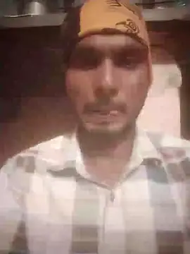 Snapshot of masterillobey97 chatting on 10-02-25, 05:20 masterillobey97 online show from 10-02-25, 05:20