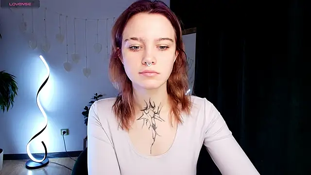 Snapshot of Elastikisss chatting on 09-26-25, 02:15 Elastikisss online show from 09-26-25, 02:15