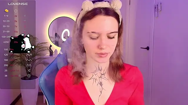 Snapshot of Elastikisss chatting on 09-29-25, 02:27 Elastikisss online show from 09-29-25, 02:27