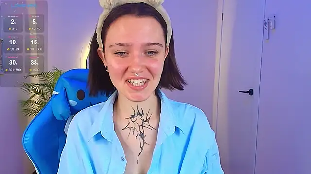 Snapshot of Elastikisss chatting on 10-04-25, 08:12 Elastikisss online show from 10-04-25, 08:12