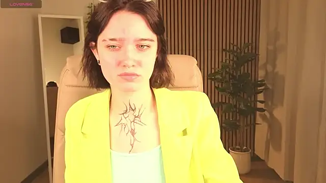 Snapshot of Elastikisss chatting on 10-10-25, 02:32 Elastikisss online show from 10-10-25, 02:32