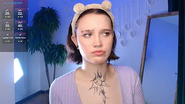 Snapshot of Elastikisss chatting on 10-24-25, 02:19 Elastikisss online show from 10-24-25, 02:19