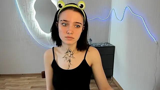 Elastikisss online show from 02-22-26, 04:02