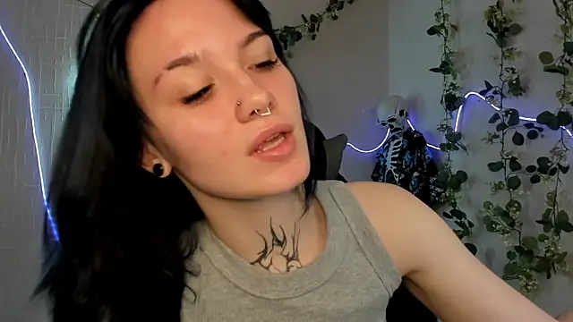 Elastikisss online show from 05-18-26, 05:35