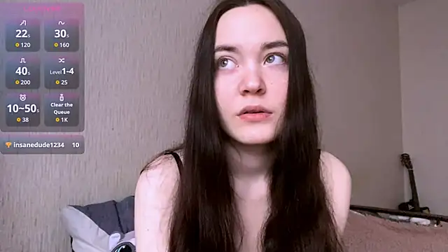 Snapshot of VividSienna chatting on 03-22-26, 03:43 VividSienna online show from 03-22-26, 03:43