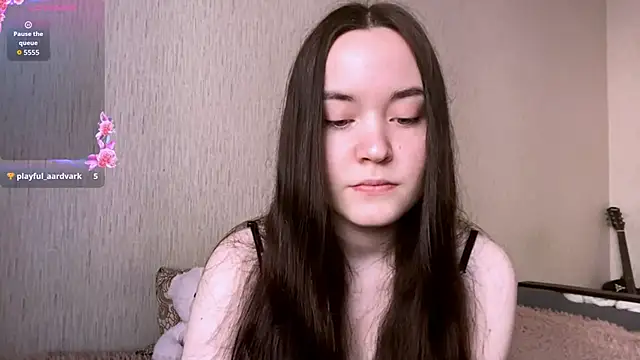 Snapshot of VividSienna chatting on 03-29-26, 04:01 VividSienna online show from 03-29-26, 04:01