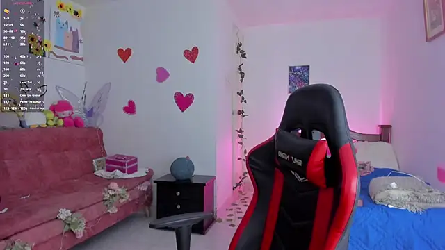 SophieLAmour online show from 09-28-25, 12:27