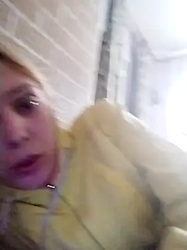 Ponka2011 online show from 10-16-25, 01:23