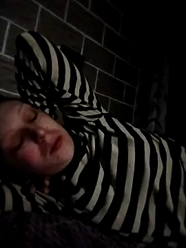 Ponka2011 online show from 11-09-25, 01:04