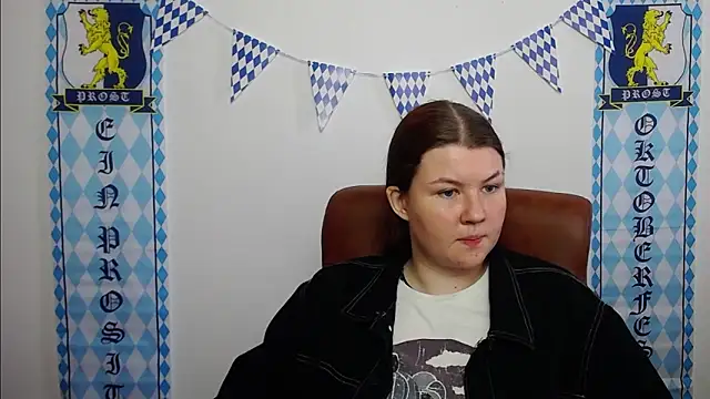 AveryMiss online show from 09-23-25, 08:39