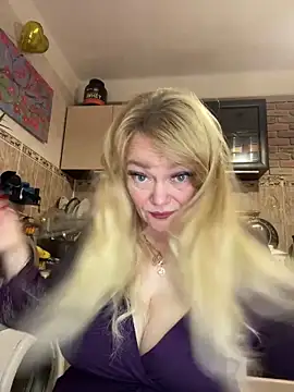 Sweet-blonde online show from 10-10-25, 11:15