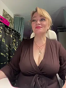 Sweet-blonde online show from 06-21-26, 10:01
