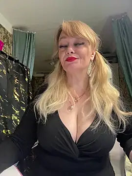 Sweet-blonde online show from 06-25-26, 09:52