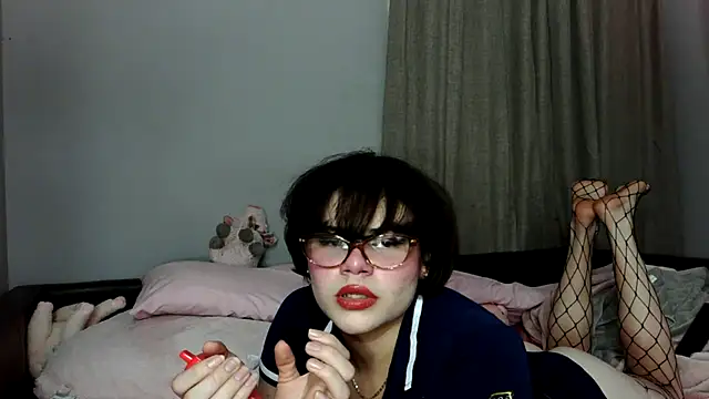 LunaMilav online show from 09-26-25, 12:58