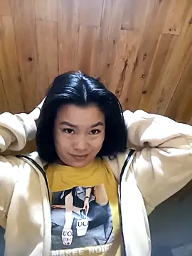 Snapshot of Suny_babyy chatting on 02-14-26, 02:41 Suny babyy online show from 02-14-26, 02:41