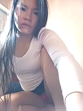 Snapshot of Suny_babyy chatting on 04-29-26, 02:37 Suny babyy online show from 04-29-26, 02:37