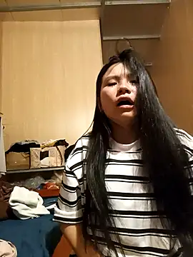 Snapshot of Suny_babyy chatting on 05-01-26, 11:59 Suny babyy online show from 05-01-26, 11:59