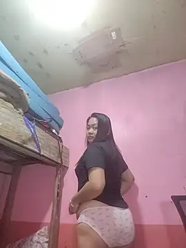 Snapshot of radiantbloom chatting on 02-07-26, 01:04 radiantbloom online show from 02-07-26, 01:04