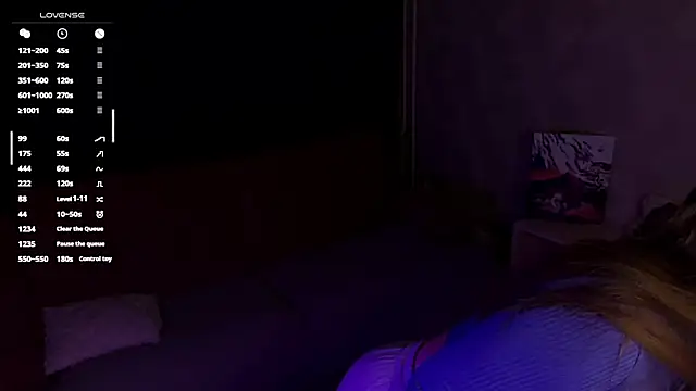 Snapshot of StephanieeMiller chatting on 10-03-25, 12:29 StephanieeMiller online show from 10-03-25, 12:29