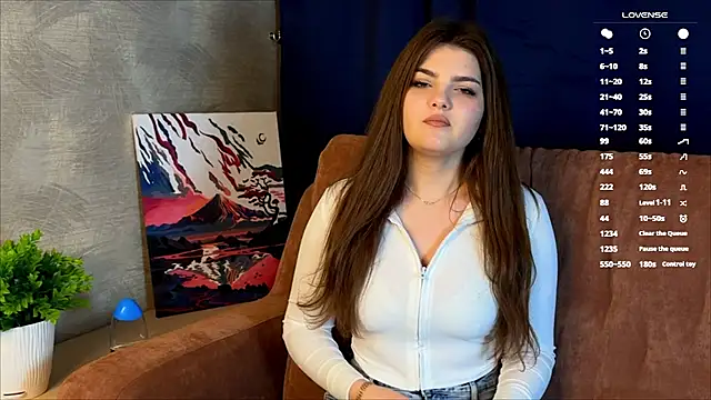 Snapshot of StephanieeMiller chatting on 10-18-25, 01:52 StephanieeMiller online show from 10-18-25, 01:52