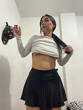 Snapshot of Selene_Wings22 chatting on 10-24-25, 10:50 Selene Wings22 online show from 10-24-25, 10:50