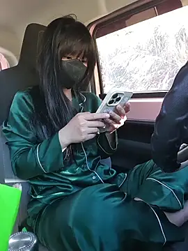 Helen-Tran online show from 02-01-26, 01:59