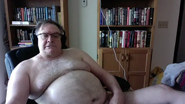 Snapshot of Vinyl22@xh chatting on 06-24-26, 09:03 Vinyl22xh online show from 06-24-26, 09:03